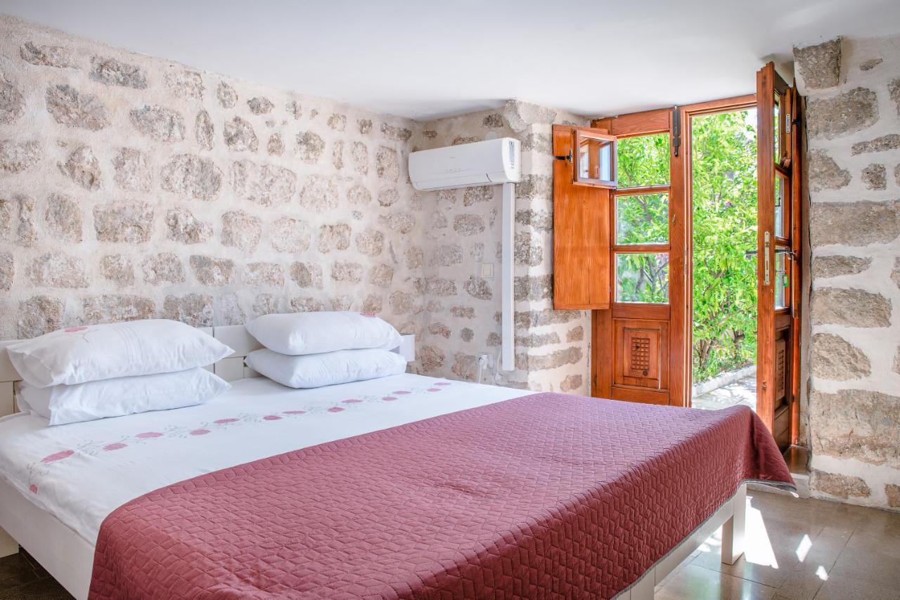 Guesthouse Mrshe Palace Perast Kültér fotó